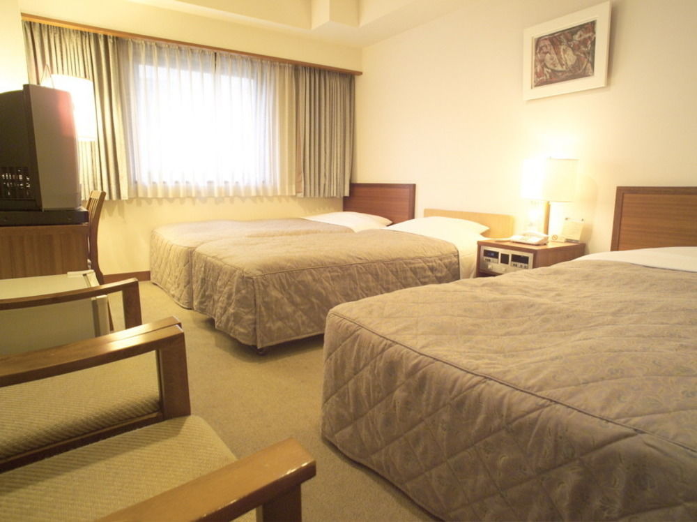 Maple Inn Makuhari Chiba Buitenkant foto