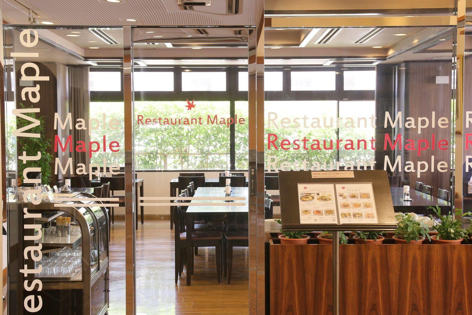 Maple Inn Makuhari Chiba Buitenkant foto