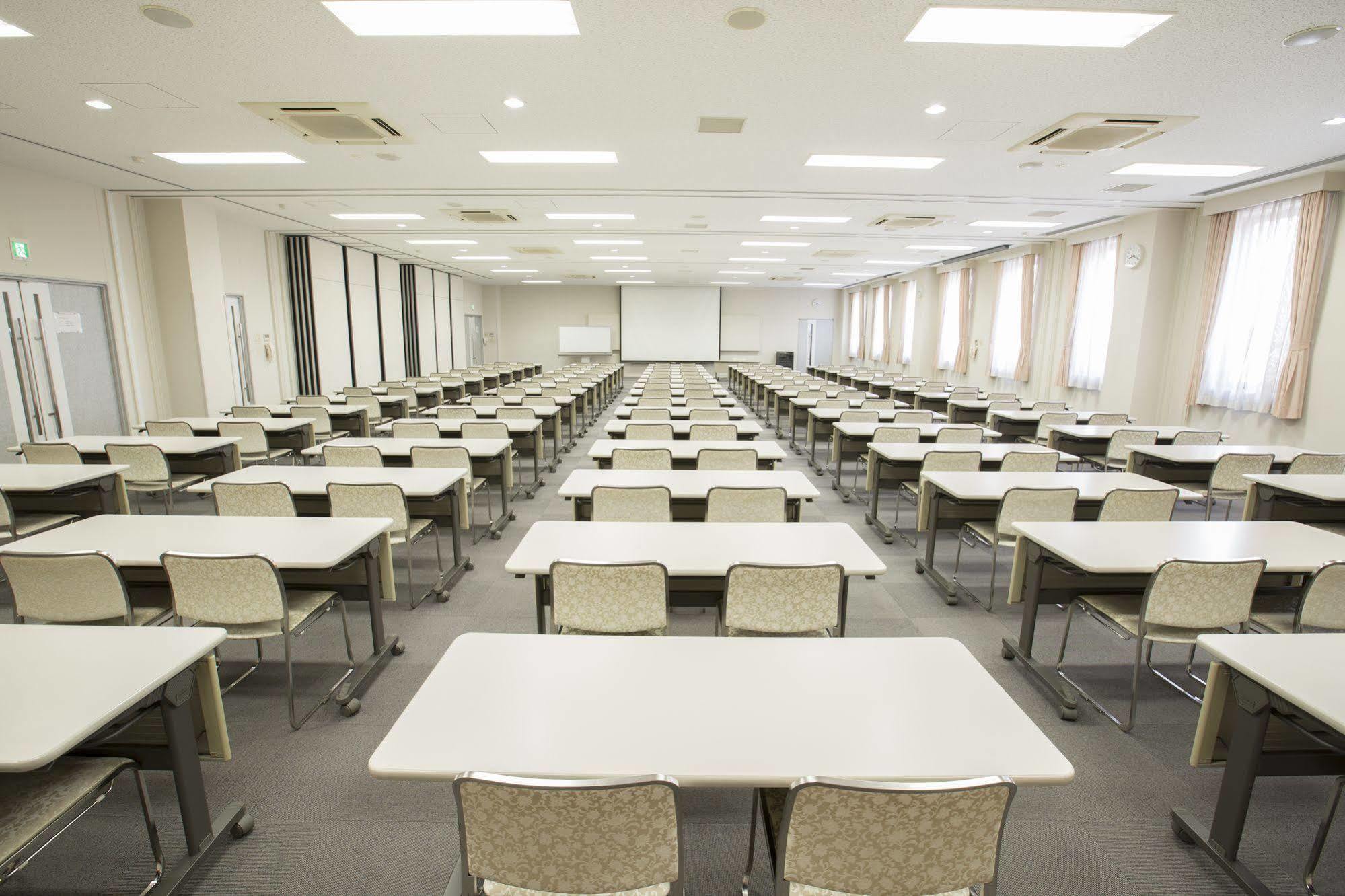 Maple Inn Makuhari Chiba Buitenkant foto