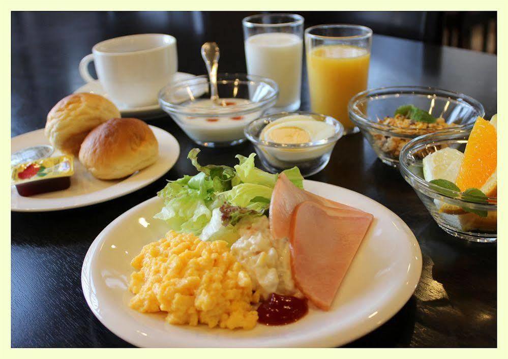 Maple Inn Makuhari Chiba Buitenkant foto