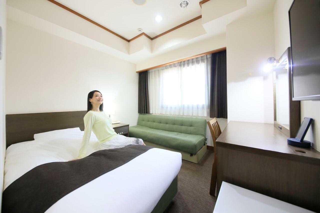 Maple Inn Makuhari Chiba Buitenkant foto
